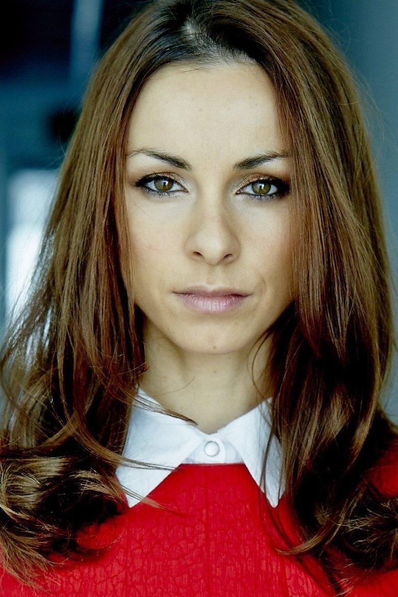Lindsay Armaou Portrait of Lindsay Armaou
