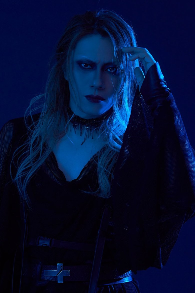 Die Portrait of Die