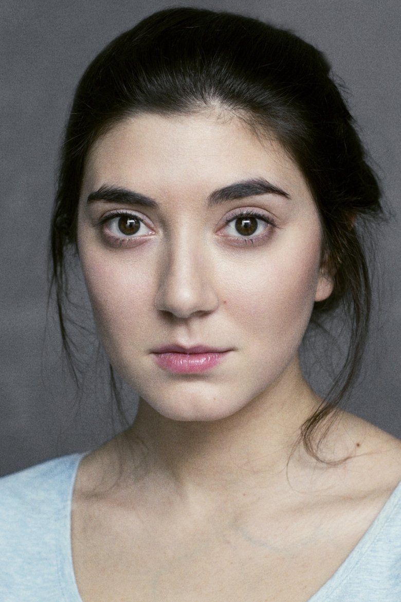 Daniela Hirsh Portrait of Daniela Hirsh
