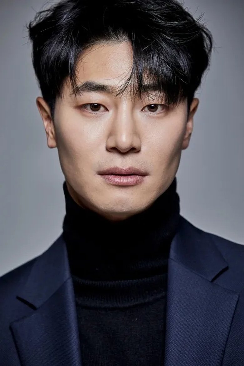 Yoo In-hyuk Portrait of Yoo In-hyuk