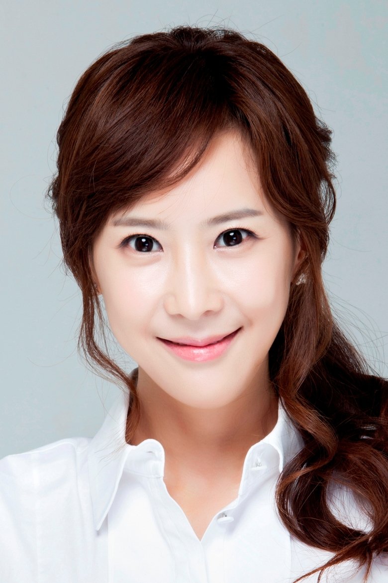 Yu Da-eun Portrait of Yu Da-eun