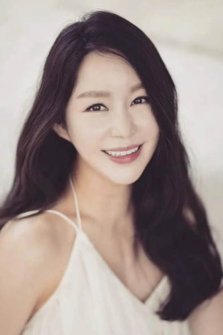 Lee Su-ryeon Portrait of Lee Su-ryeon