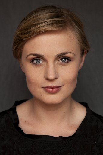 Portrait of Rebecca Makin-Taylor