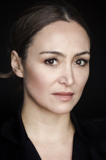 Portrait of Funda Rosenland