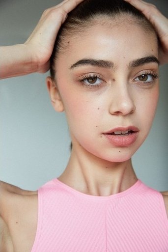 Portrait of Madison Verstraete