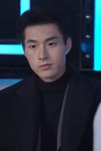 Portrait of 皱盛文