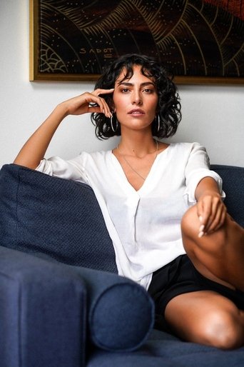 Portrait of Daniela Peña