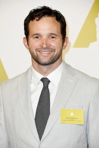 Portrait of Dan Lemmon