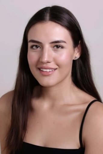 Portrait of Alondra Tapia