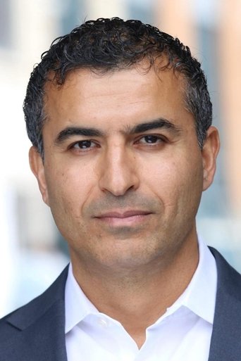 Portrait of Behzad Dabiri