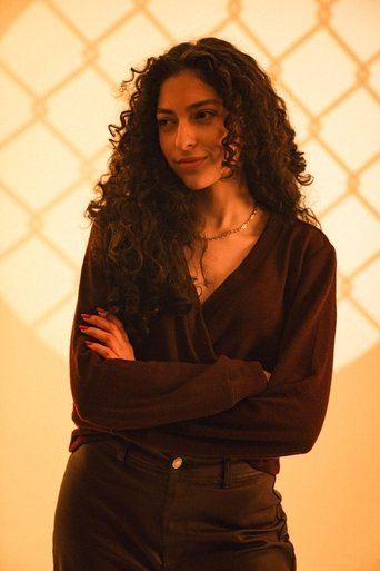 Portrait of Maria Fernanda Oliveira