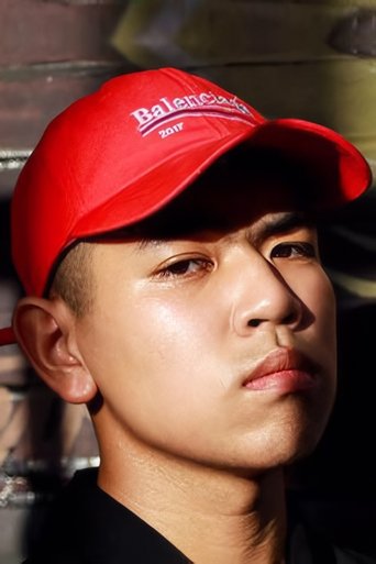 Portrait of Teepakorn Kumsuree