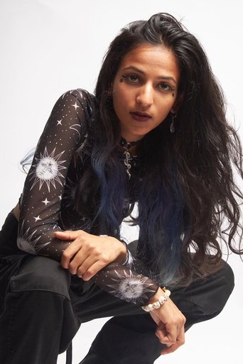 Portrait of Yasha Hanoomnsingh