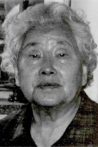 Portrait of Naiwen Tong