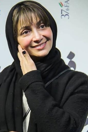 Portrait of Niloufar Khosh Kholgh