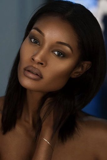 Portrait of Dani Evans