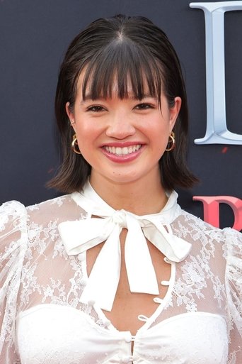Portrait of Peyton Elizabeth Lee