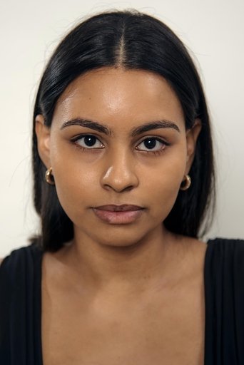 Portrait of Tara Mae
