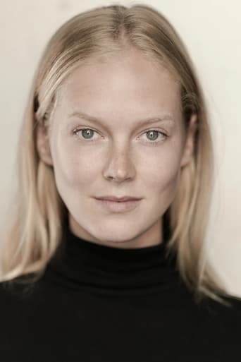 Portrait of Rosy McEwen