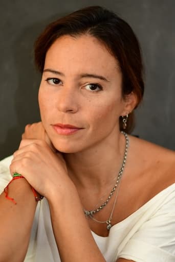 Portrait of Carolina Bettencourt