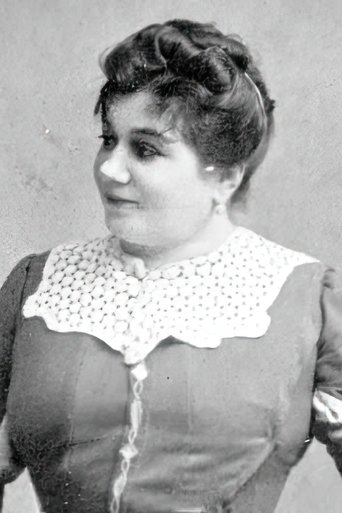Portrait of Delphine Renot