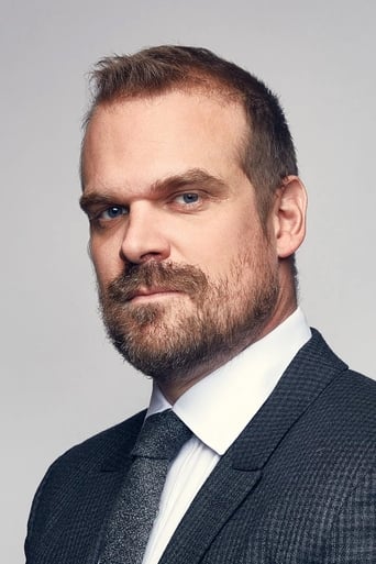 Portrait of David Harbour