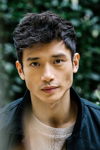 Portrait of Manny Jacinto