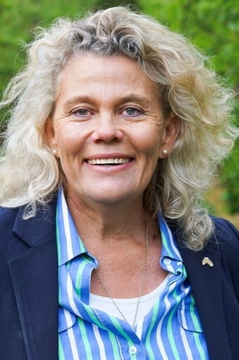 Portrait of Fiona Simson