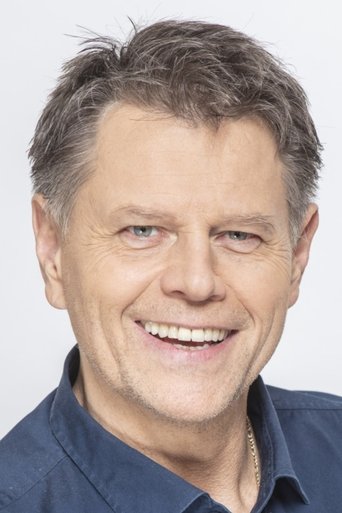 Portrait of Daniel Junas