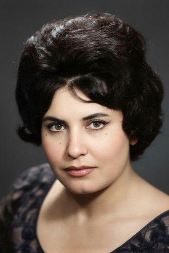 Portrait of Jale Öz