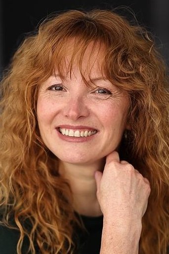 Portrait of Caroline Roberge