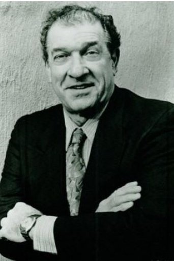 Portrait of Ronn Munro