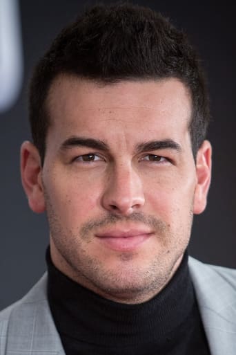 Portrait of Mario Casas