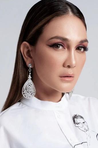 Portrait of Luna Maya