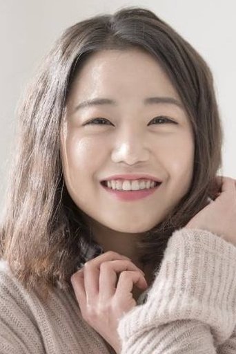 Portrait of Yoon Hee-Jung
