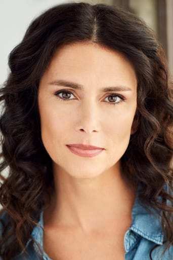 Portrait of Melissa Ponzio