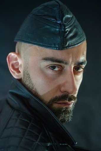 Portrait of Emre Busse