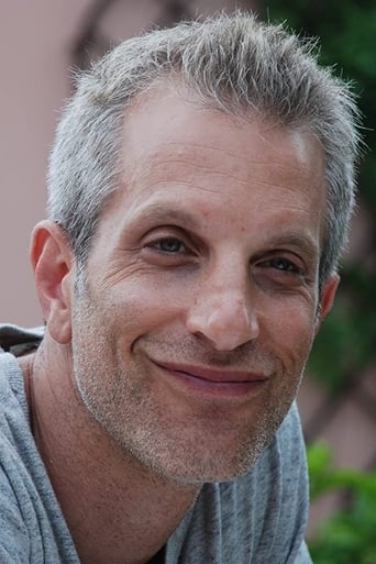 Portrait of Jon Sklaroff