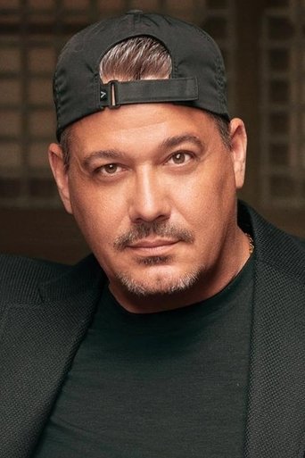 Portrait of Rob Mariano