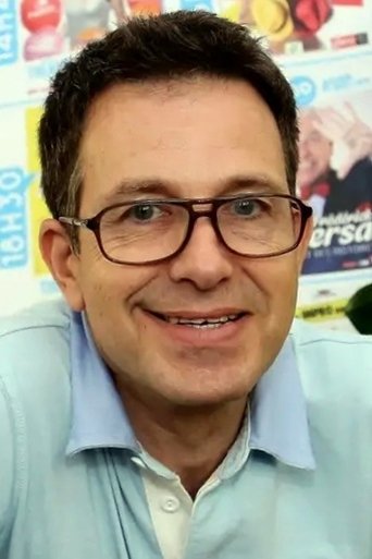 Portrait of Dan Bolender