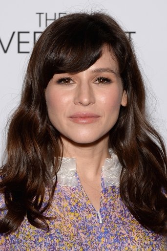 Portrait of Yael Stone