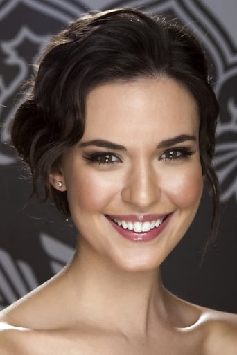 Portrait of Odette Annable