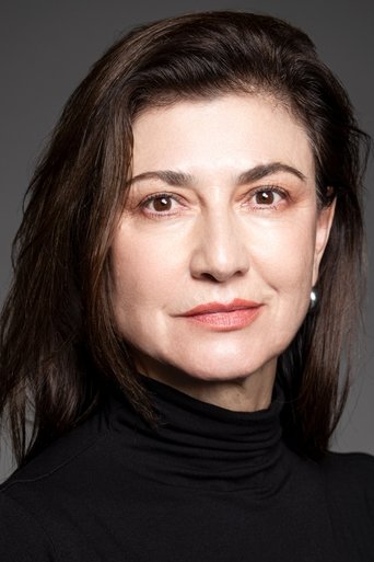 Portrait of Leticia Huijara