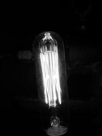Poster of Dark Bulb