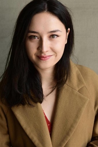 Portrait of Alison Kuhn