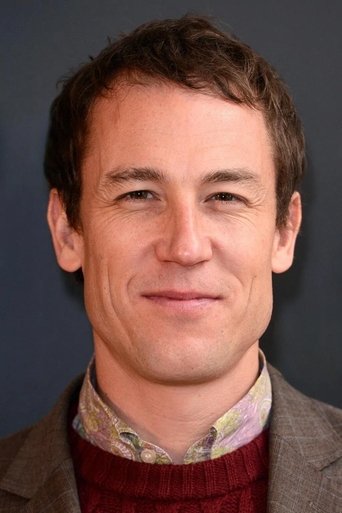 Portrait of Tobias Menzies
