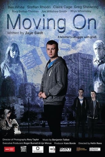 Poster of Moving On