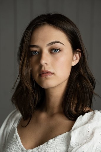 Portrait of Alexa Rowan