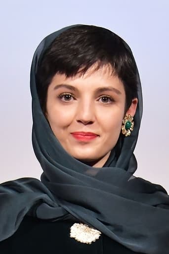 Portrait of Mahsa Hejazi