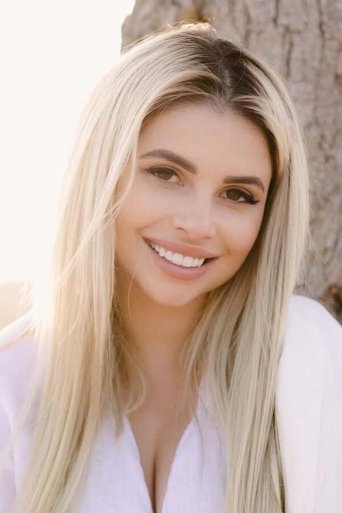 Portrait of Alisa Megastar